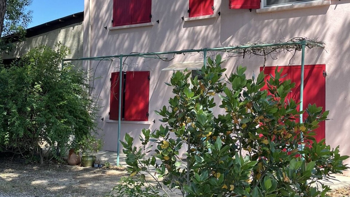 La Crau House | Quiet country house on large agricultural property