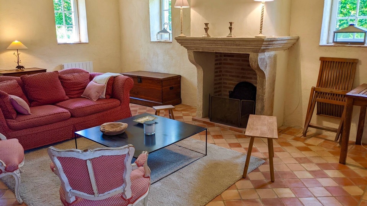 Terminiers Cottage | Quiet country house with large private garden