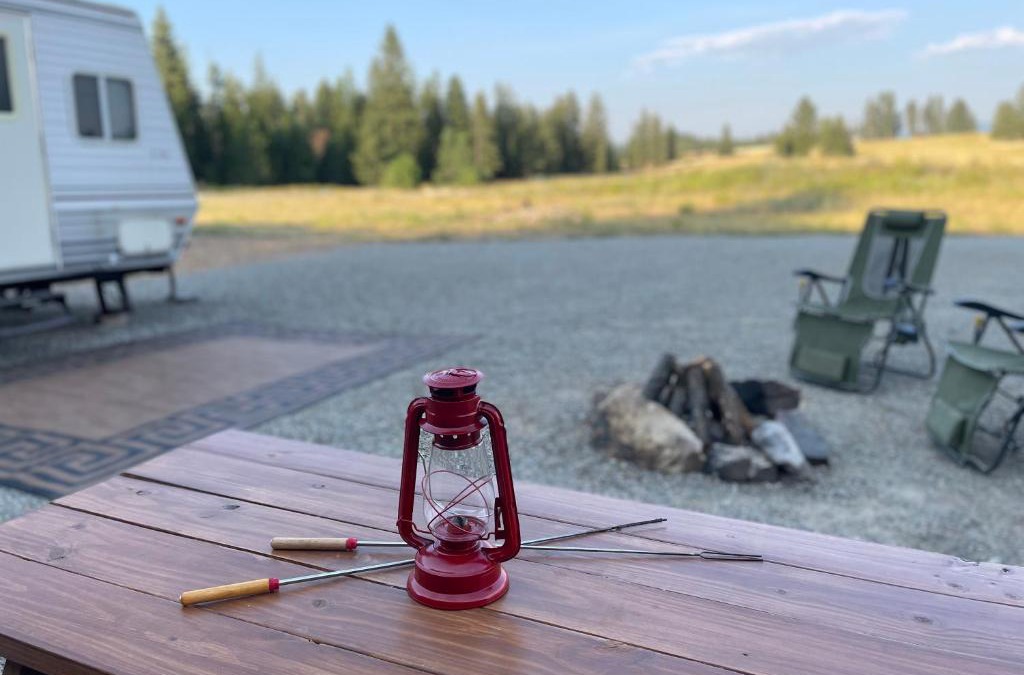 Hayden House | Quiet Country Rimrock Retreat