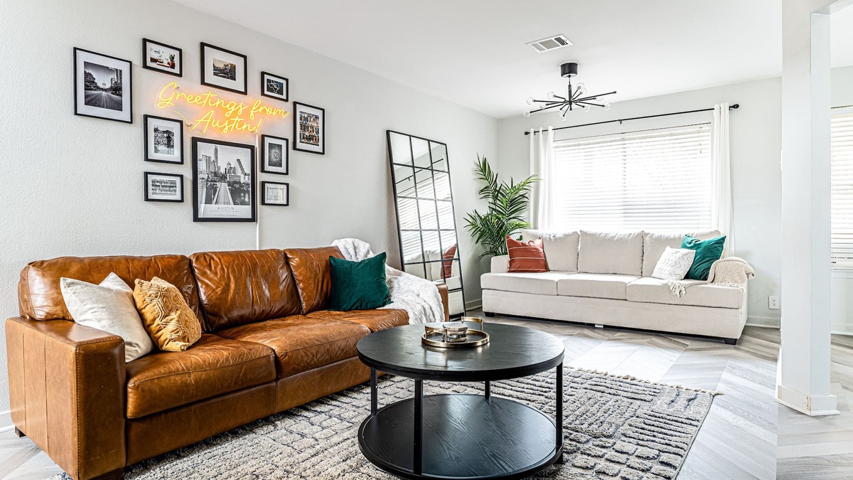 Hunter's Chase House | Quiet&CozyHideNearDomain,HotTub,BBQ, FirePit,Patio, Desk🌟
