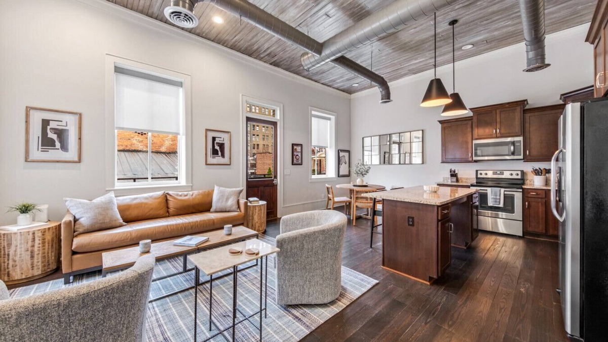Macon Apartment | Quiet Downtown Loft in the Heart of Macon