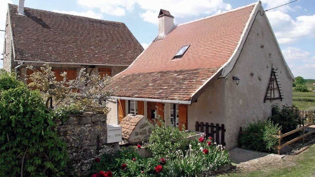Passy Cottage | Quiet farmhouse in southern Burgundy