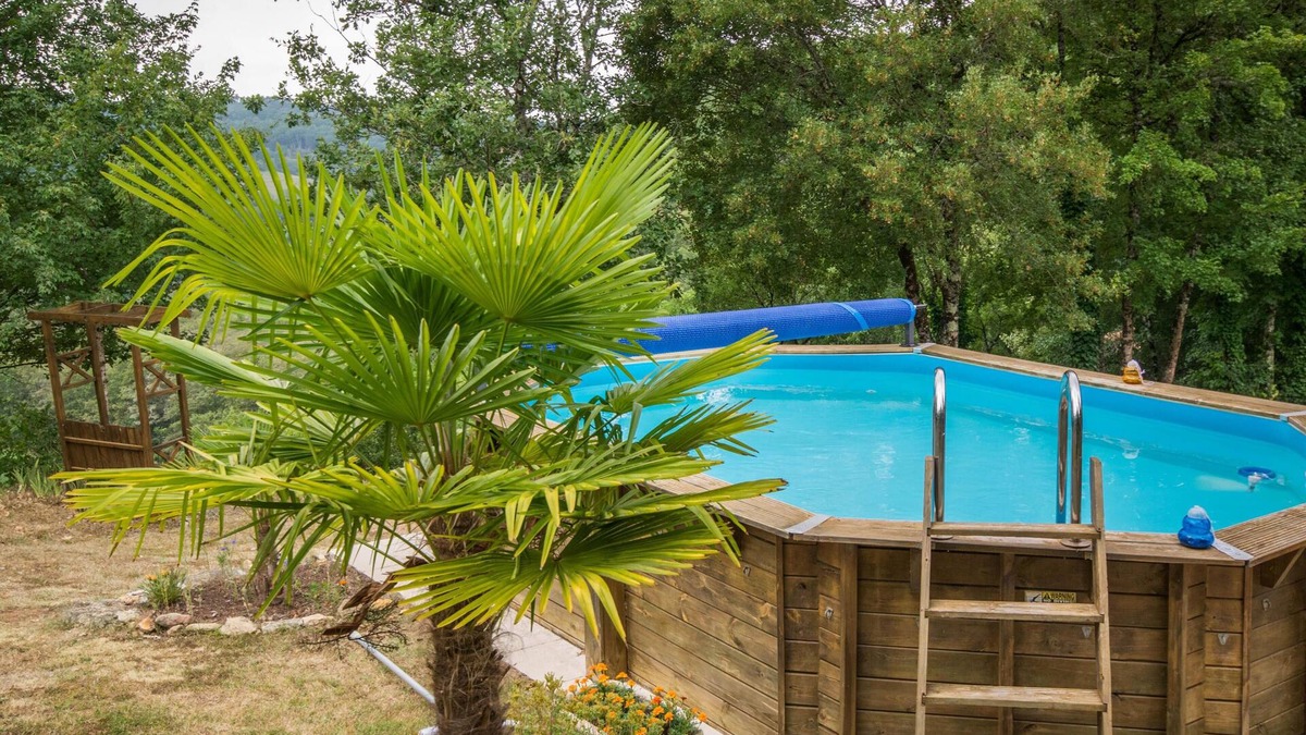 Blanquefort-sur-Briolance House | Quietly located house with private pool