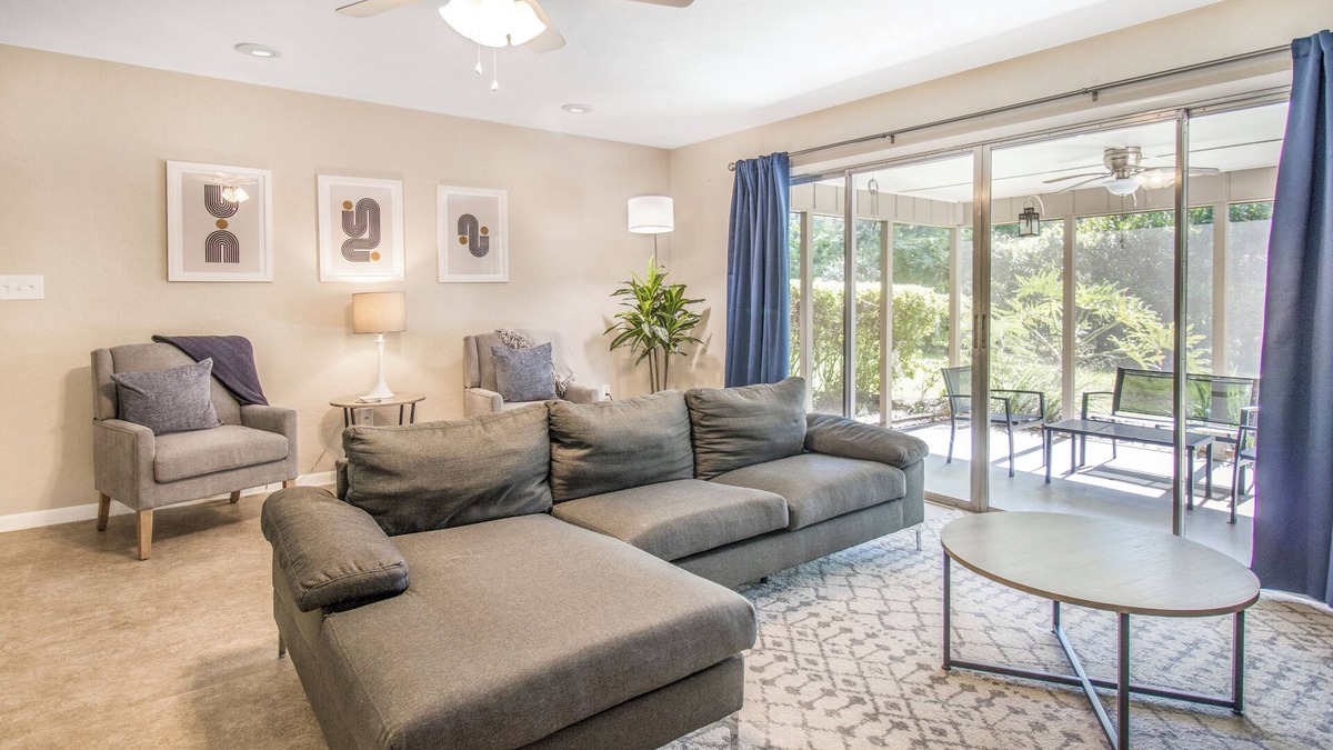 Gainesville House | Quiet Gainesville 3BR 2BA - Extended Stay