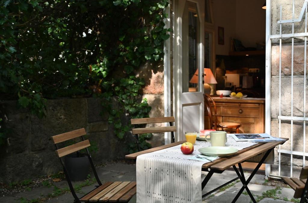 Szentimrevaros Apartment | Quiet Haven in the Middle of the City