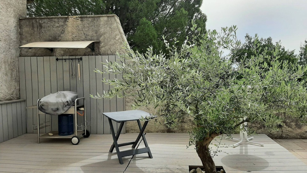 Saint-Marcel-d'Aredeche House | Quiet house for rent