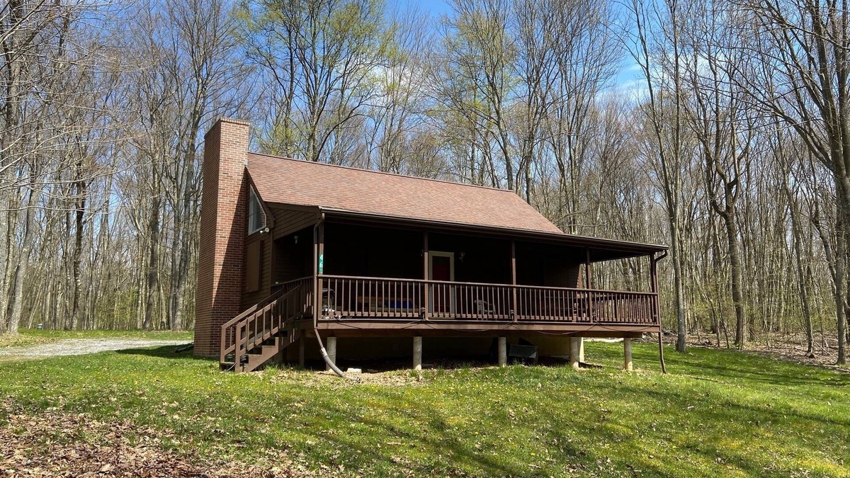 North Bend House | Quiet Home In The Mountains Of Clinton County