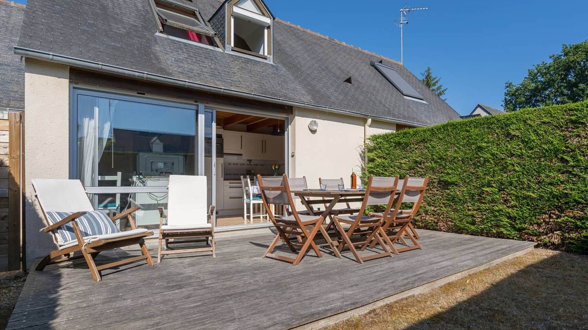 Carnac Villa | Quiet House Near Beach with Garden, WiFi, Parking – Carnac