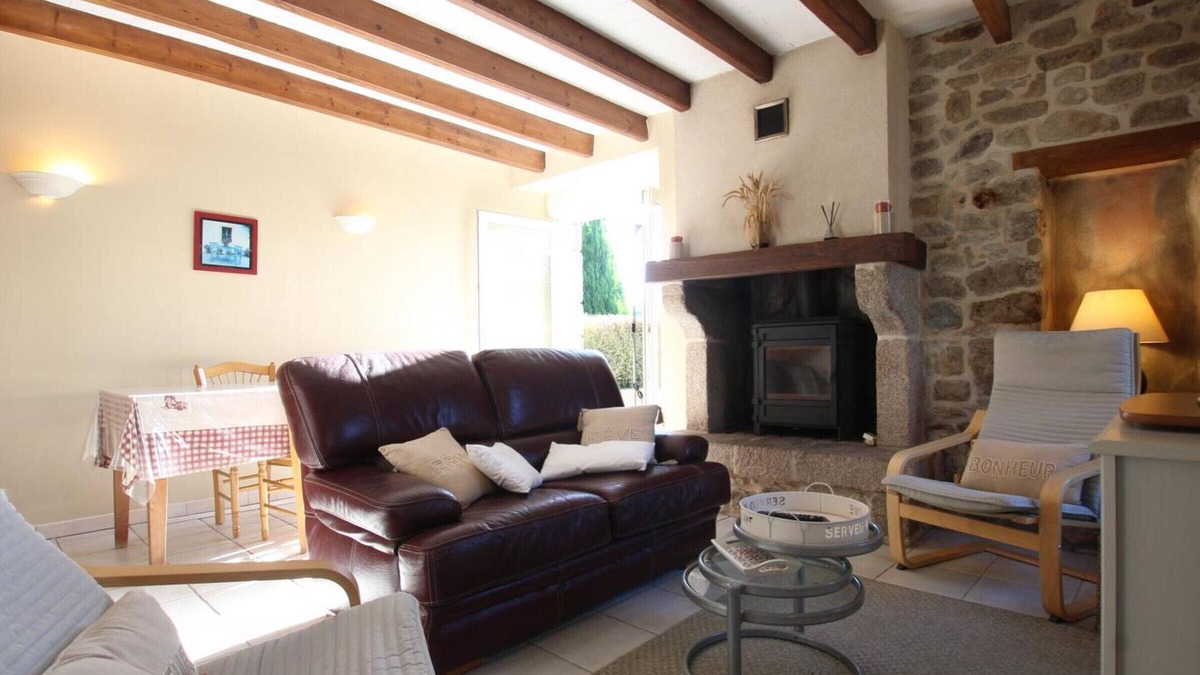 Reville Cottage | Quiet house near the sea in Réville, pets allowed