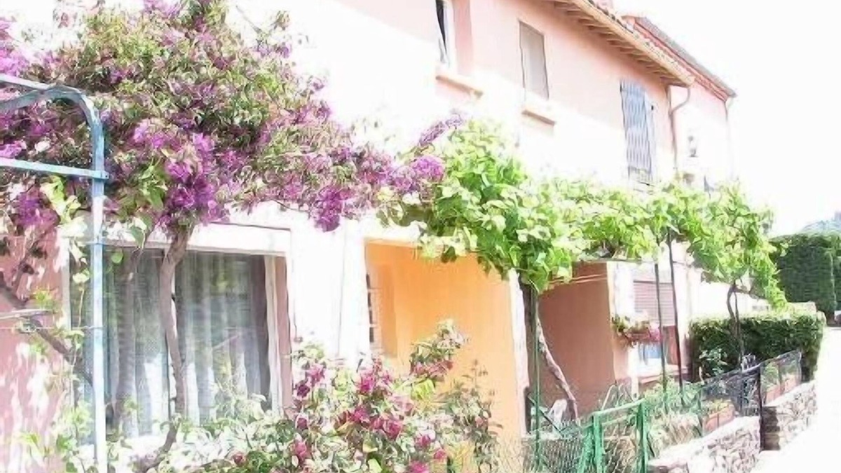 Collioure House | Quiet house with parking on the heights of Collioure