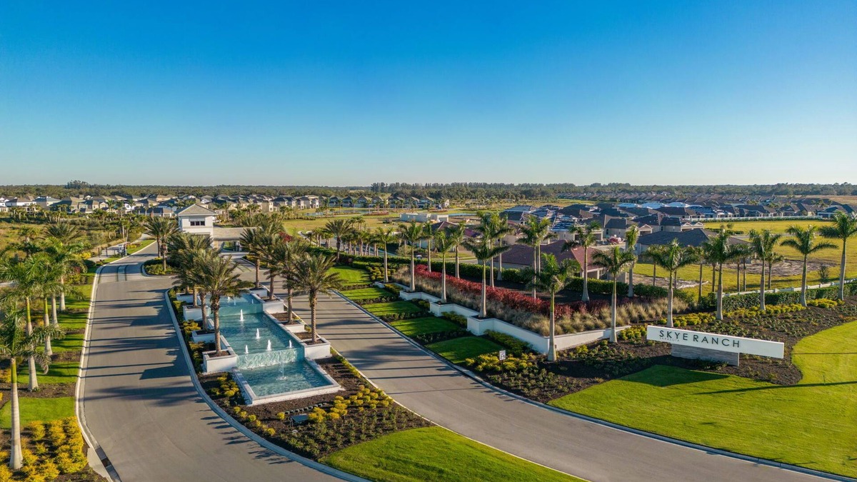 Sarasota House | Quiet location and close to all the famous Sarasota beaches!