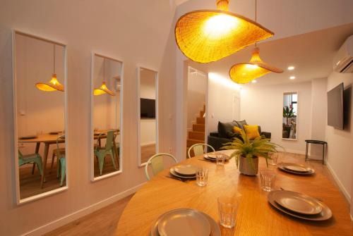 Nou Moles Apartment | Quiet Loft
