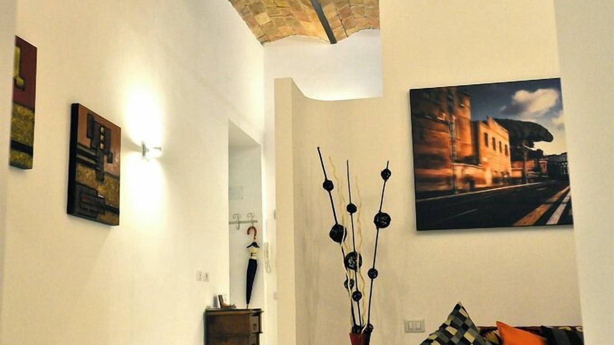 Rome City Centre Apartment | Quiet luxury apartment in the middle of Rome historical center.