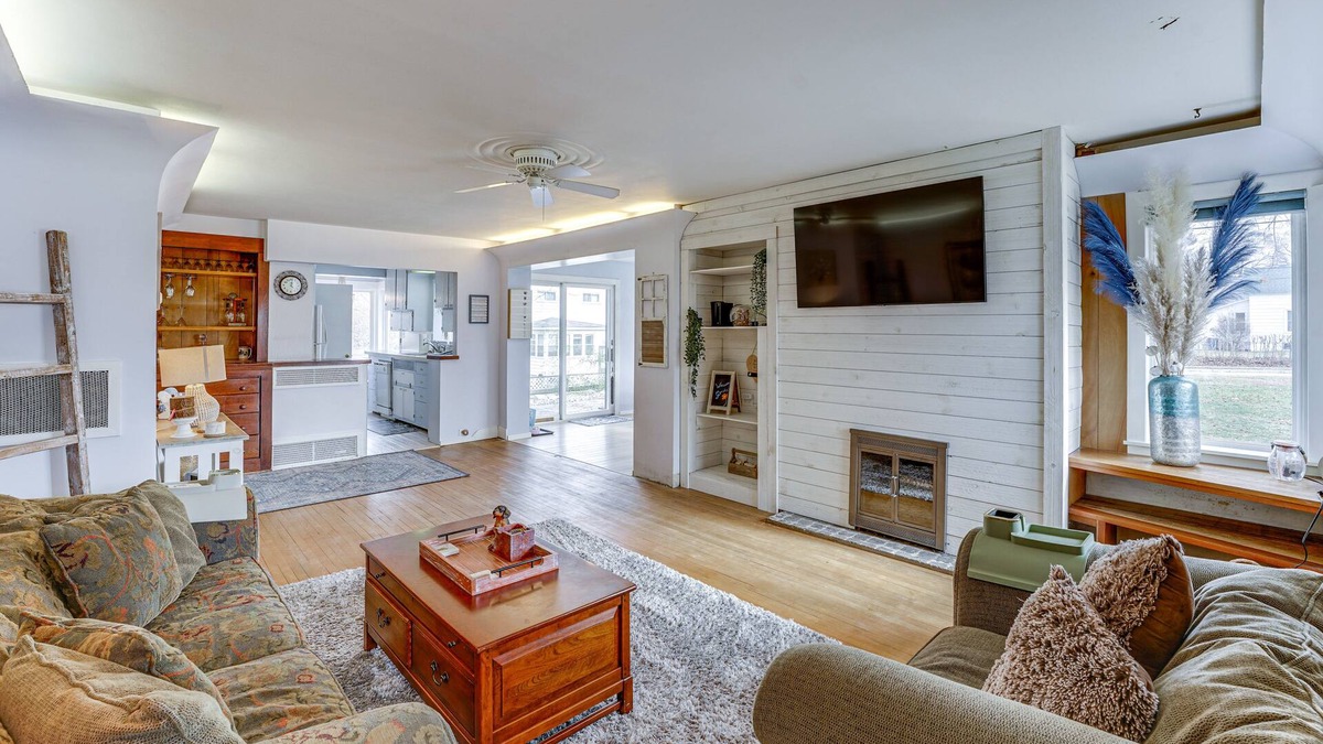 Manistee House | Quiet Manistee Home w/Patio < 1 Mi to Beaches!
