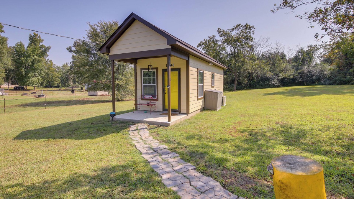 Millington Cottage | Quiet Millington Tiny House Near Naval Air Base!