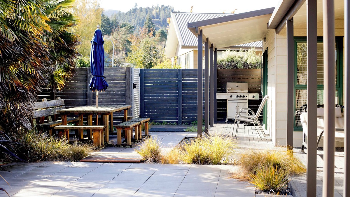 Hanmer Springs House | Quiet, Modern, Sunny Home