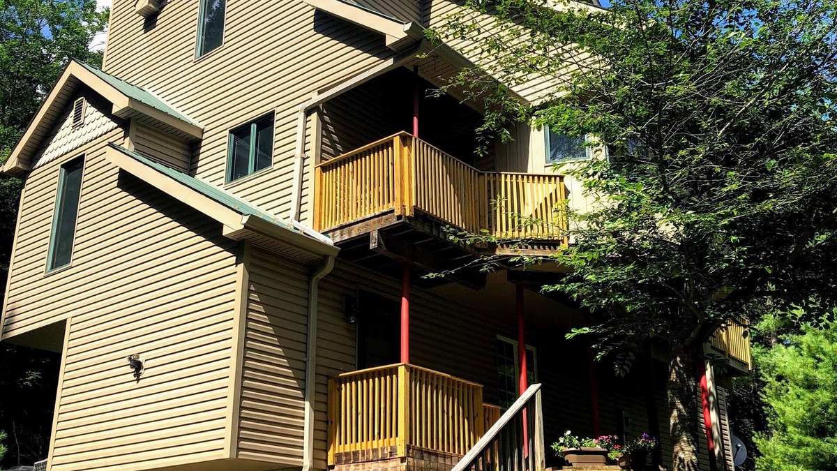 Narrowsburg House | Quiet Narrowsburg Getaway - Near Delaware River, Hiking Trails, & Private Lake