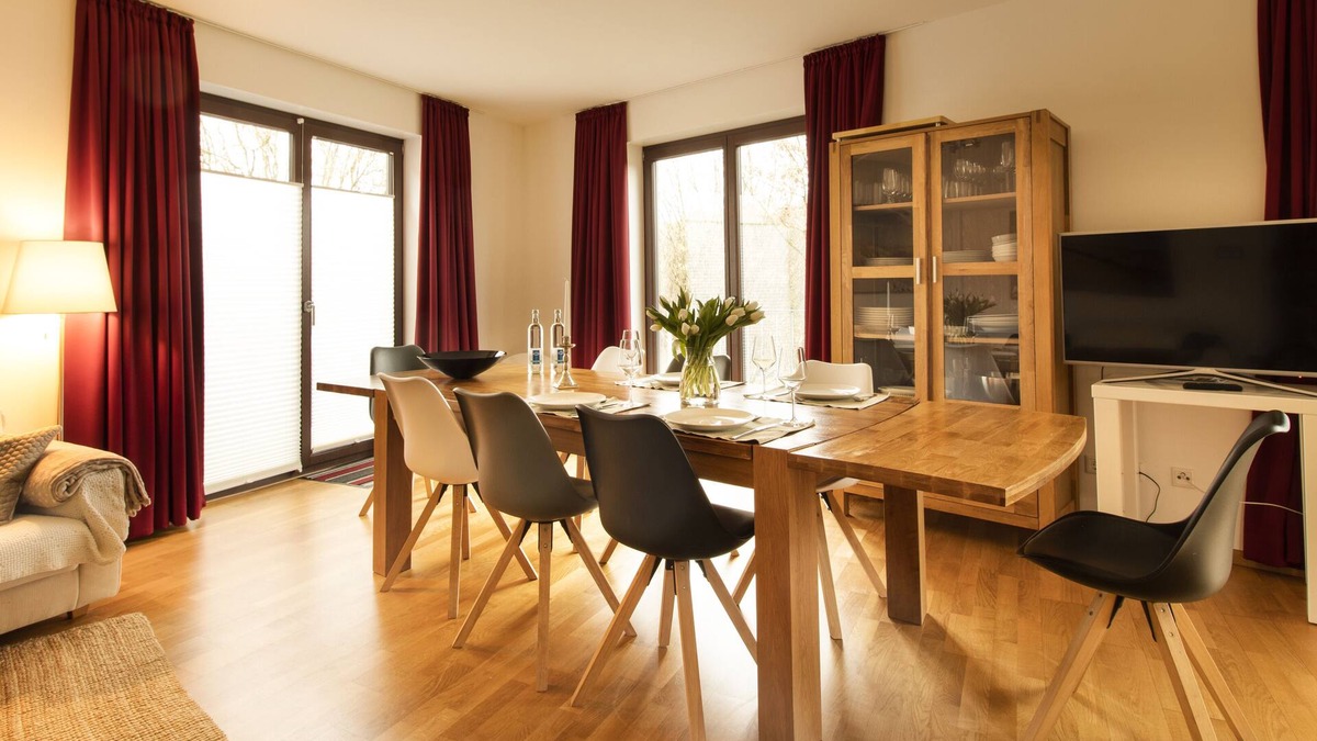 Bergisch Gladbach House | Quiet Nature Near Cologne 1
