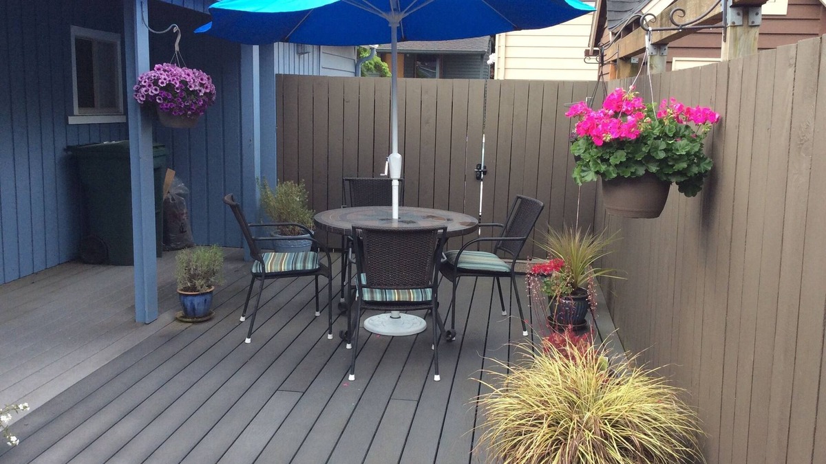Phinney Ridge Cottage | Quiet One-Bedroom Cottage with Deck in Walkable Neighborhood