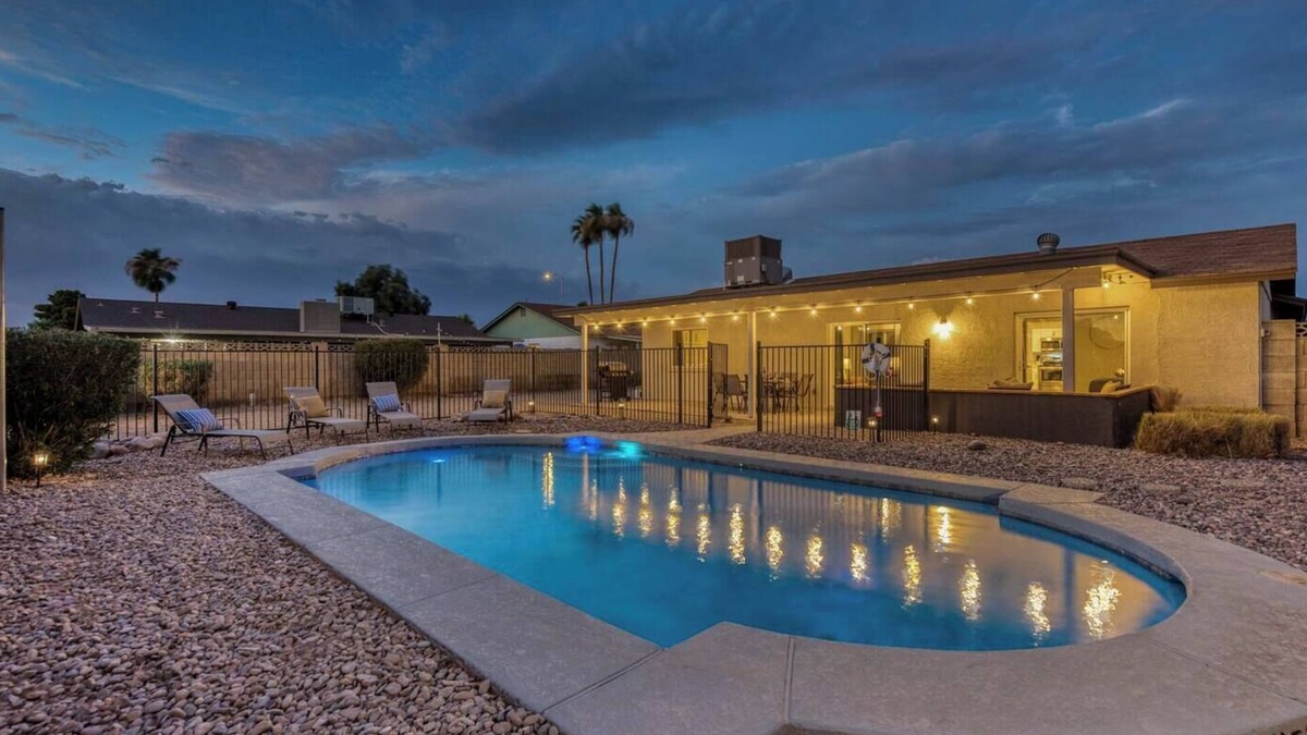 Mesa House | QUIET & PEACEFUL home! With heated swimming pool