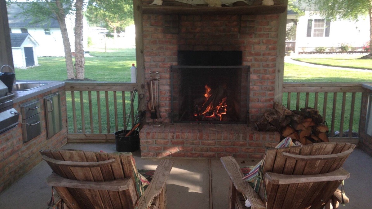 Temperanceville Cabin | QUIET, pet-friendly nature retreat with HOT TUB & without getting BIT!n