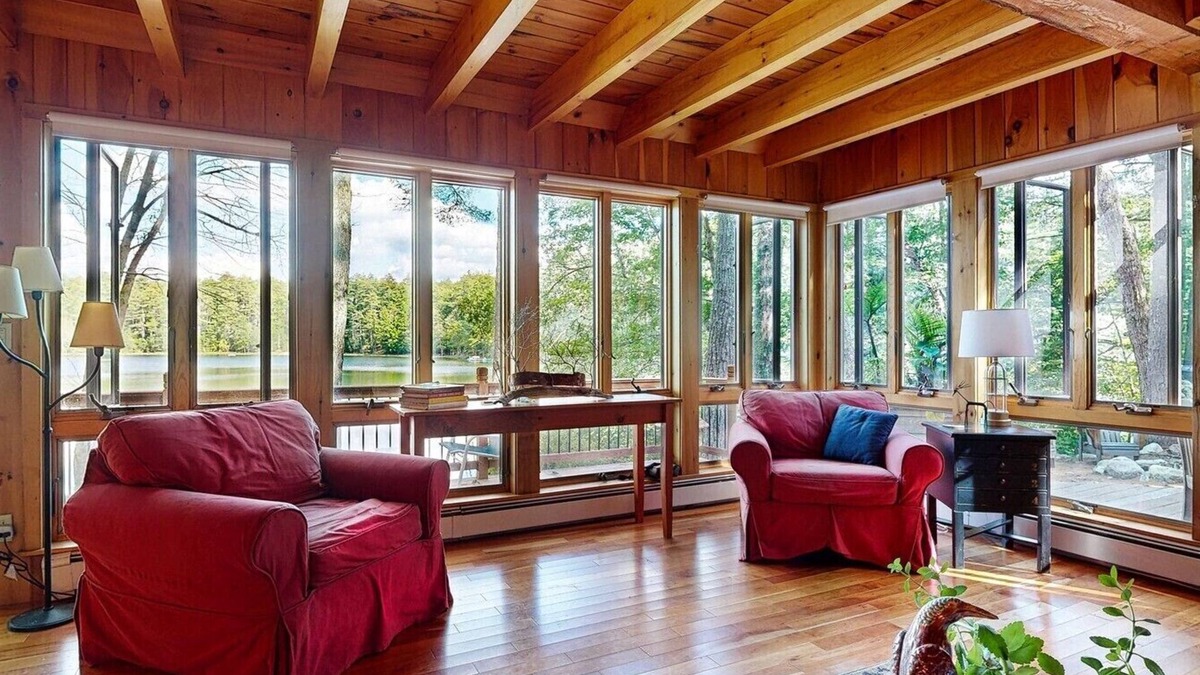 Denmark Cottage | Quiet, picturesque lake cottage on Long Pond. 7 minutes to Pleasant Mountain!