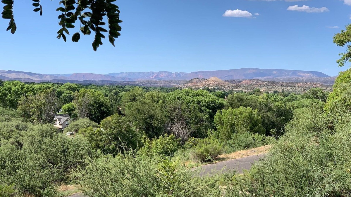 Cottonwood-Verde Village Apartment | Quiet Private Hideaway