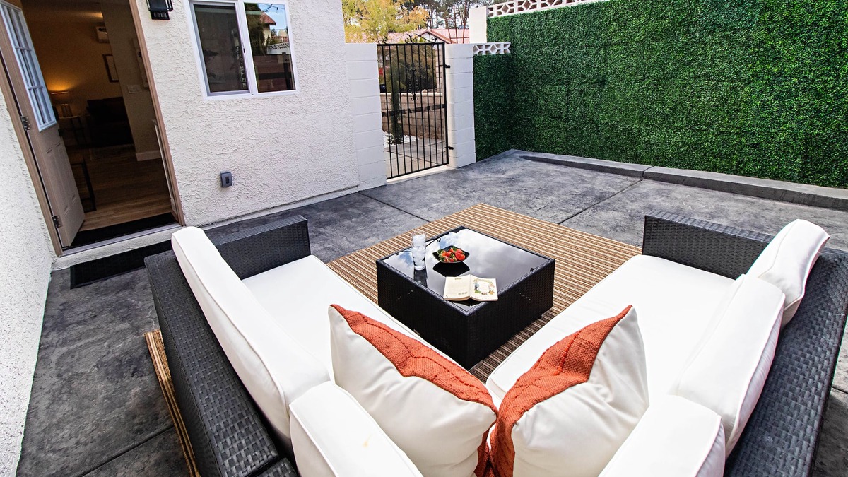 Canyon Gate Apartment | Quiet Retreat - Excellent for Couples or Traveling Profesionals
