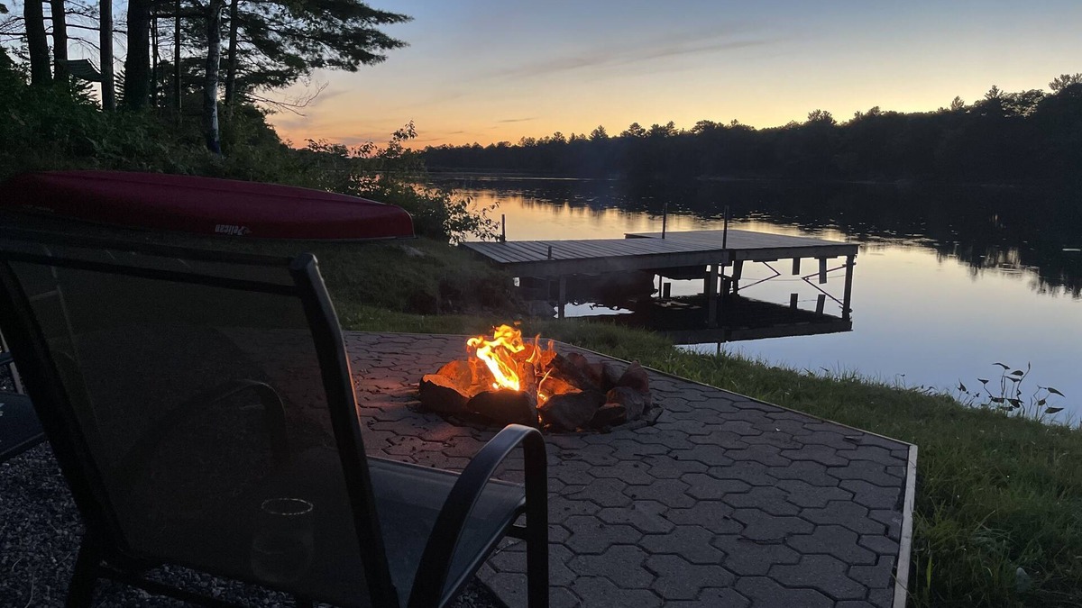 Havelock-Belmont-Methuen Cottage | Quiet Retreat for Nature Lovers - 4 Seasons, Pet Friendly, Secluded