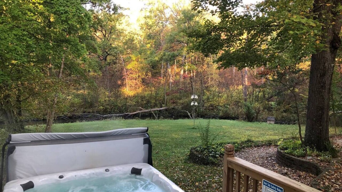 Level Park-Oak Park House | Quiet Retreat. Golf Courses, Gull Lake and Casino