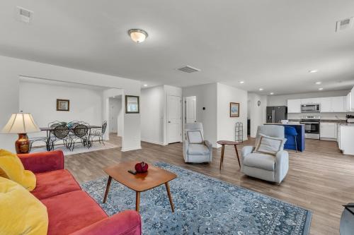 Rocky Mount House | Quiet Retreat Perfect for Families