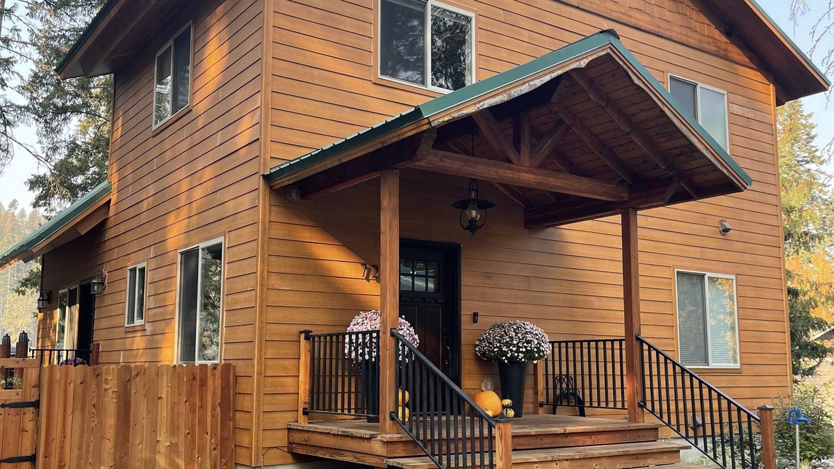 Newport Cabin | Quiet Riverfront Cabin w/100ft+ of Shoreline, WFH, Pet Friendly