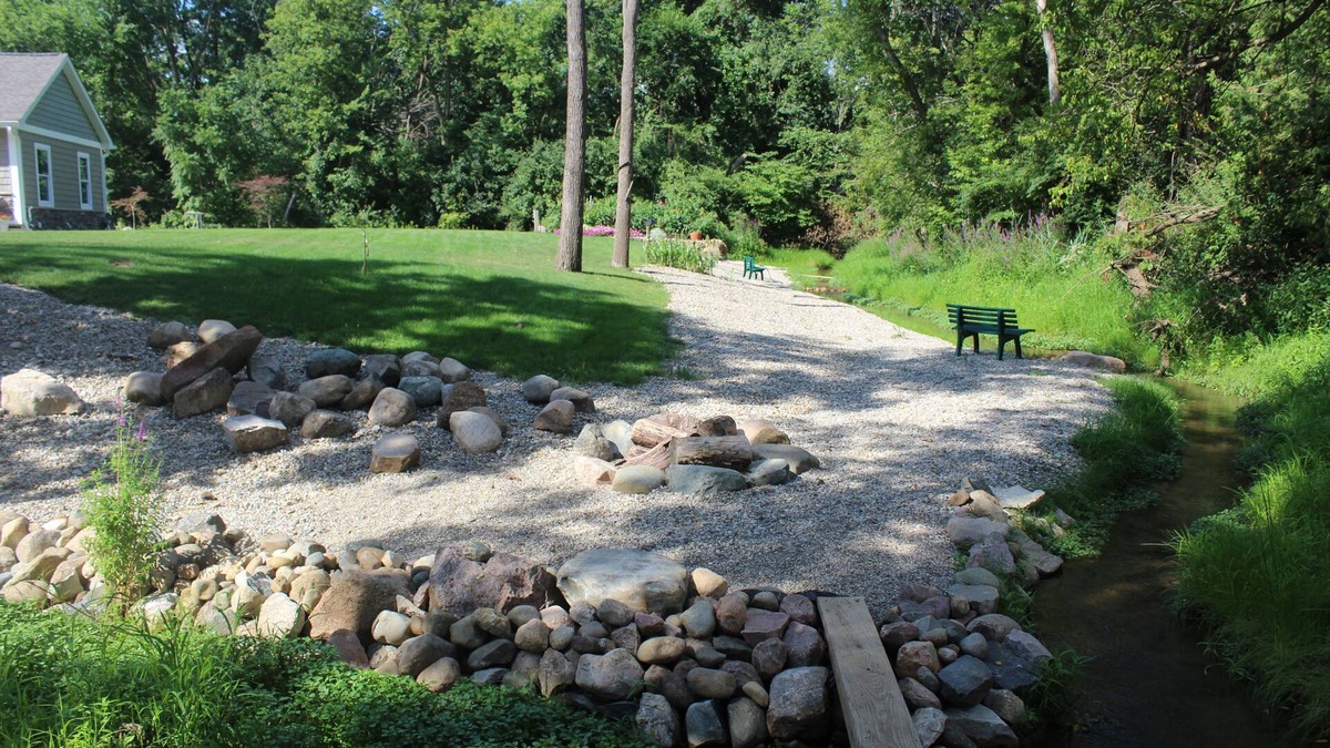 Whittaker House | Quiet & Rural; close to Ann Arbor/Ypsilanti