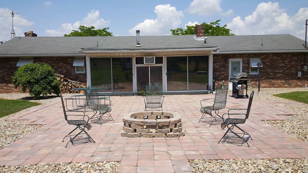 Homerville House | Quiet, secluded home in the country