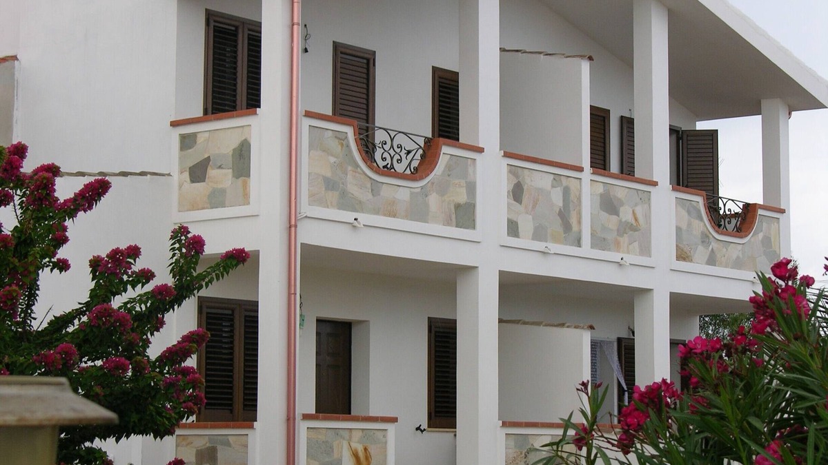 Sant'Anna Arresi House | Quiet semi-detached house a few minutes from the dunes of Porto Pino