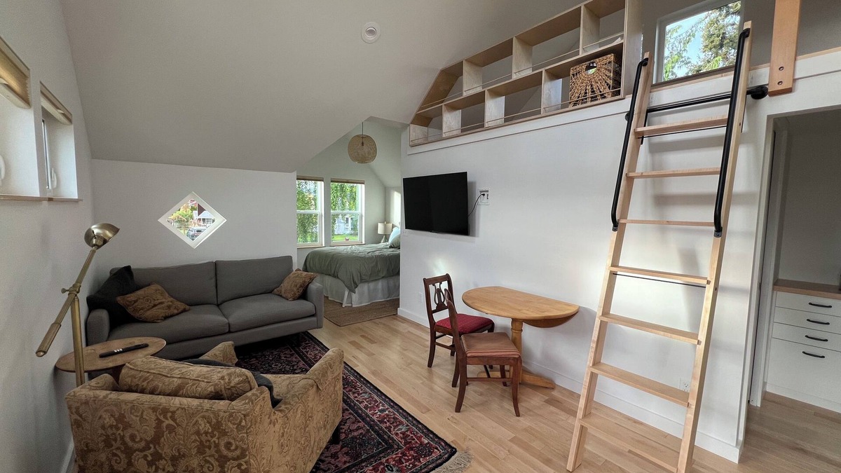 Lettered Streets Apartment | Quiet, spacious, light filled, and close to everything