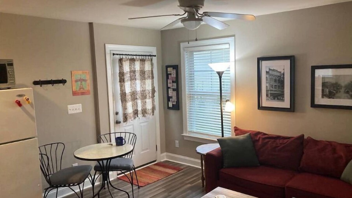 Rio Apartment | Quiet Studio Apartment/Carriage House