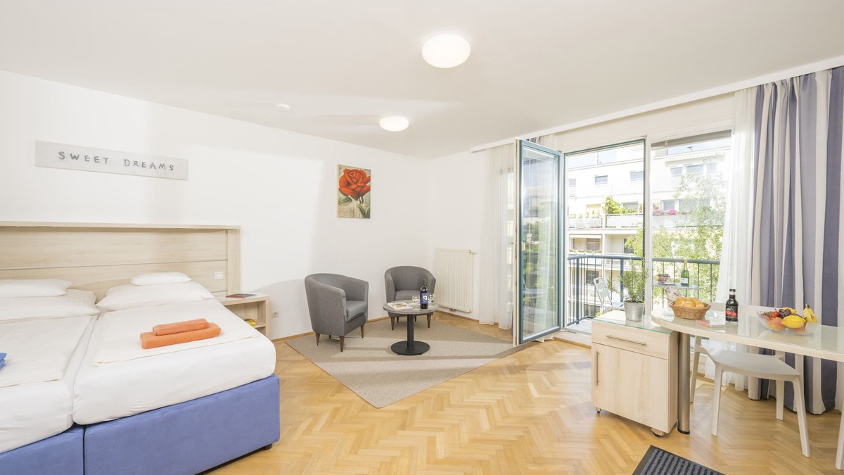 Hernals Apartment | Quiet studio apartment with balcony