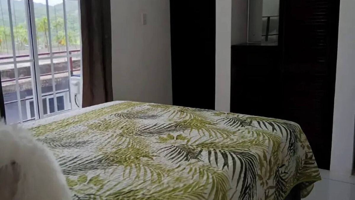 Moneague House | Quiet, tranquil, homeaway from home. Come and enjoy a true Jamaican experience .