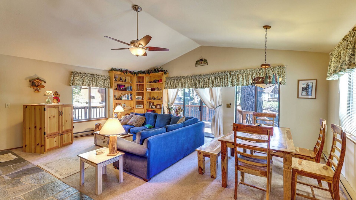Truckee Cabin | Quiet Truckee Retreat w/Deck, 5 Mi to Donner Lake