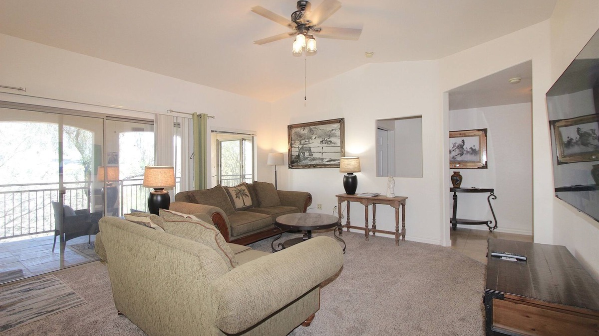 North Scottsdale Condo | Quiet-Two Bedroom/Two Bath with No One Above