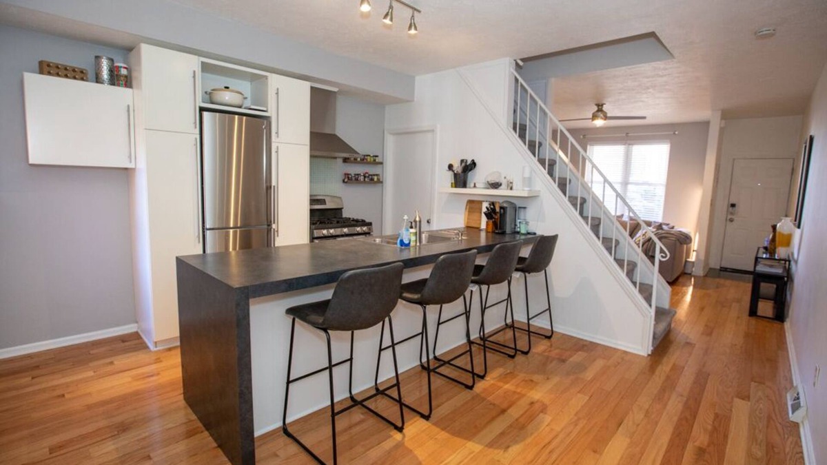 Shadyside House | Quiet & Updated Shadyside Townhouse