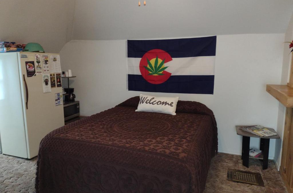 Trinidad Bed & Breakfast | Quiet upstairs studio close to town 420 friendly