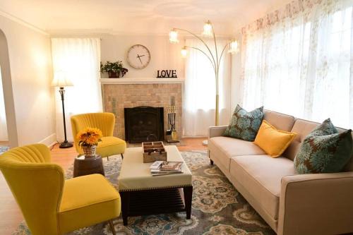 Ravenna Apartment | Quiet UW cottage by Ravenna park-Perfect location