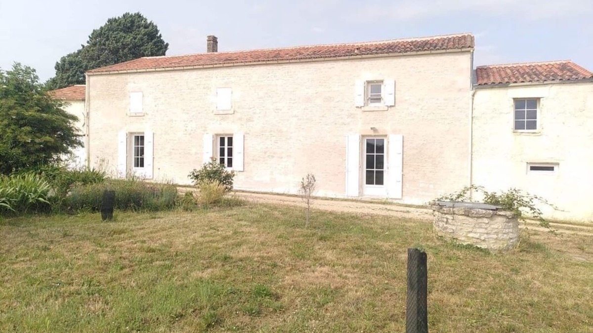 Saint Cyr du Doret House | 🏡 Quiet vacation home - between Marais Poitevin & La Rochelle