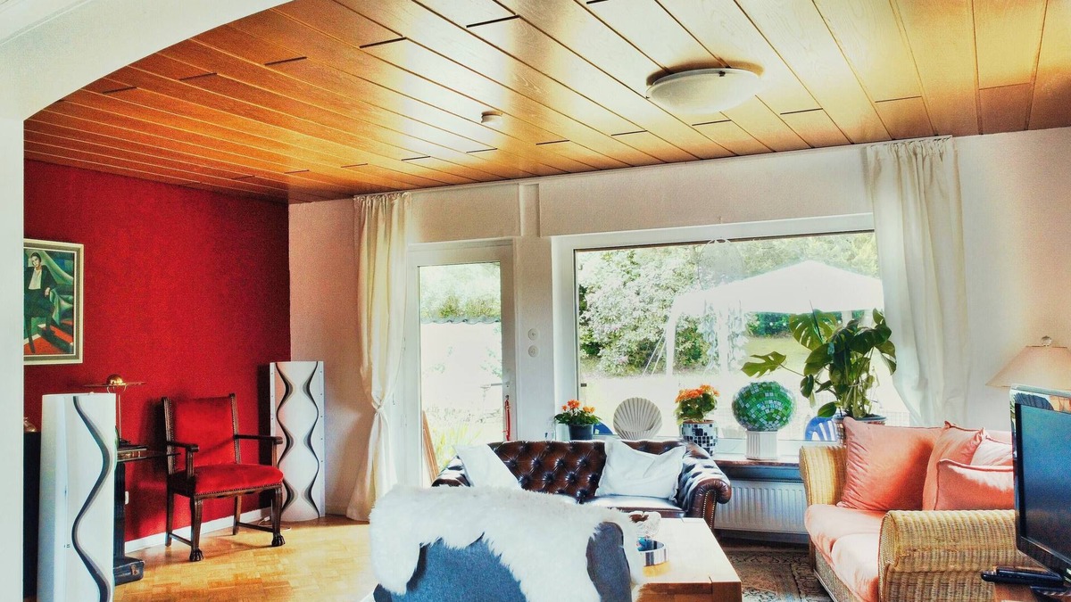 Anzhausen Apartment | Quiet vacation apartment with large garden (125 sqm)