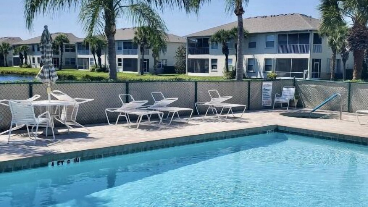 Venice Condo | Quiet Venice Florida getaway available 2025-26!