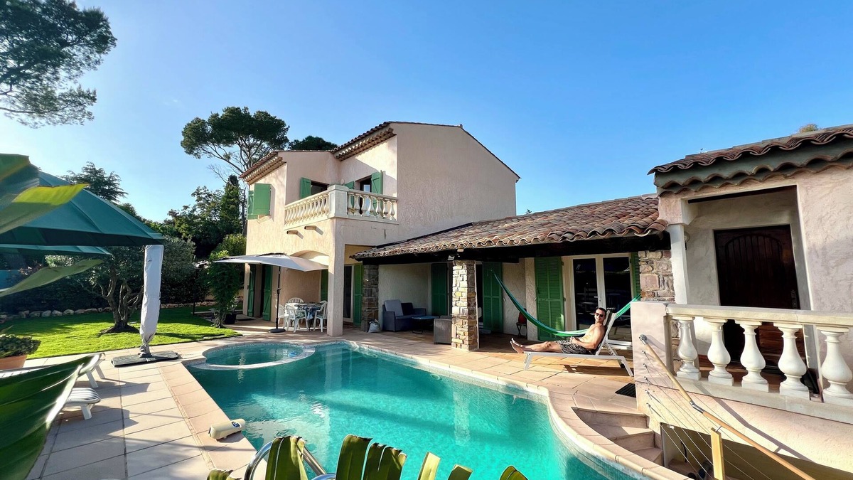 Frejus Villa | Quiet villa with pool | Perfect location