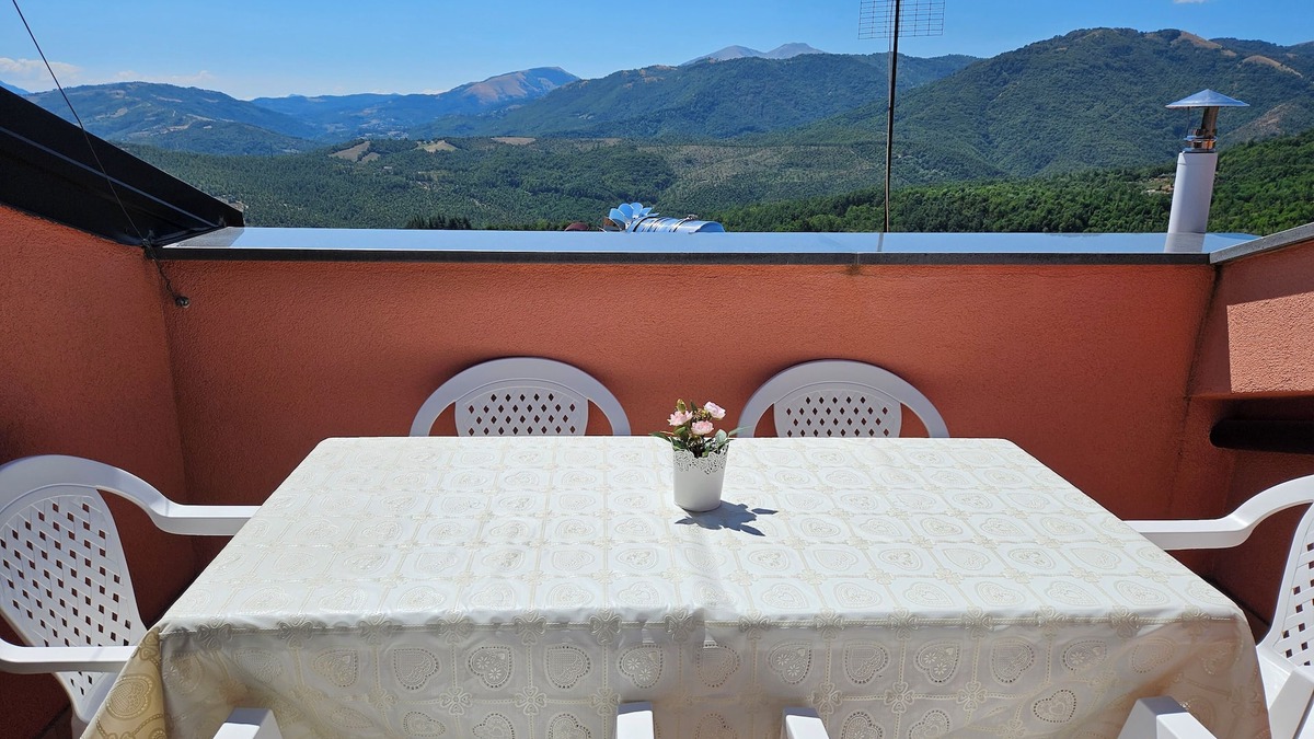 Moliterno Apartment | Quiete del Sirino - Self-contained apartment complete with everything, for groups/families