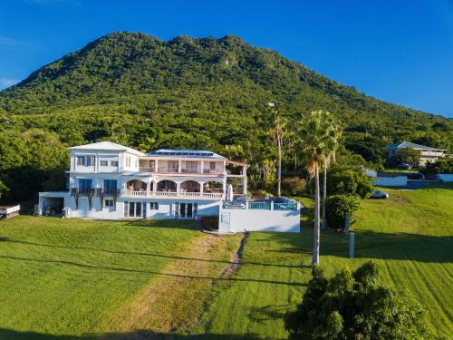 Oranjestad Hotel | Quill Gardens Boutique Hotel